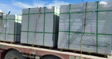 黄石 芝麻白花岗岩地铺石装车日常