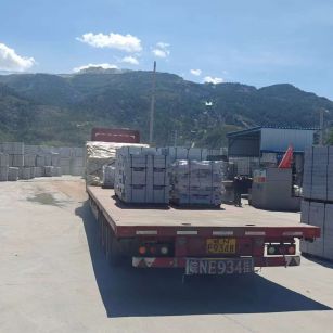 黄石 芝麻白仿形路沿石，直形路沿石