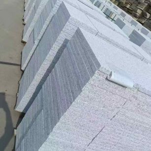 黄石 白麻荔枝面花岗岩地铺石