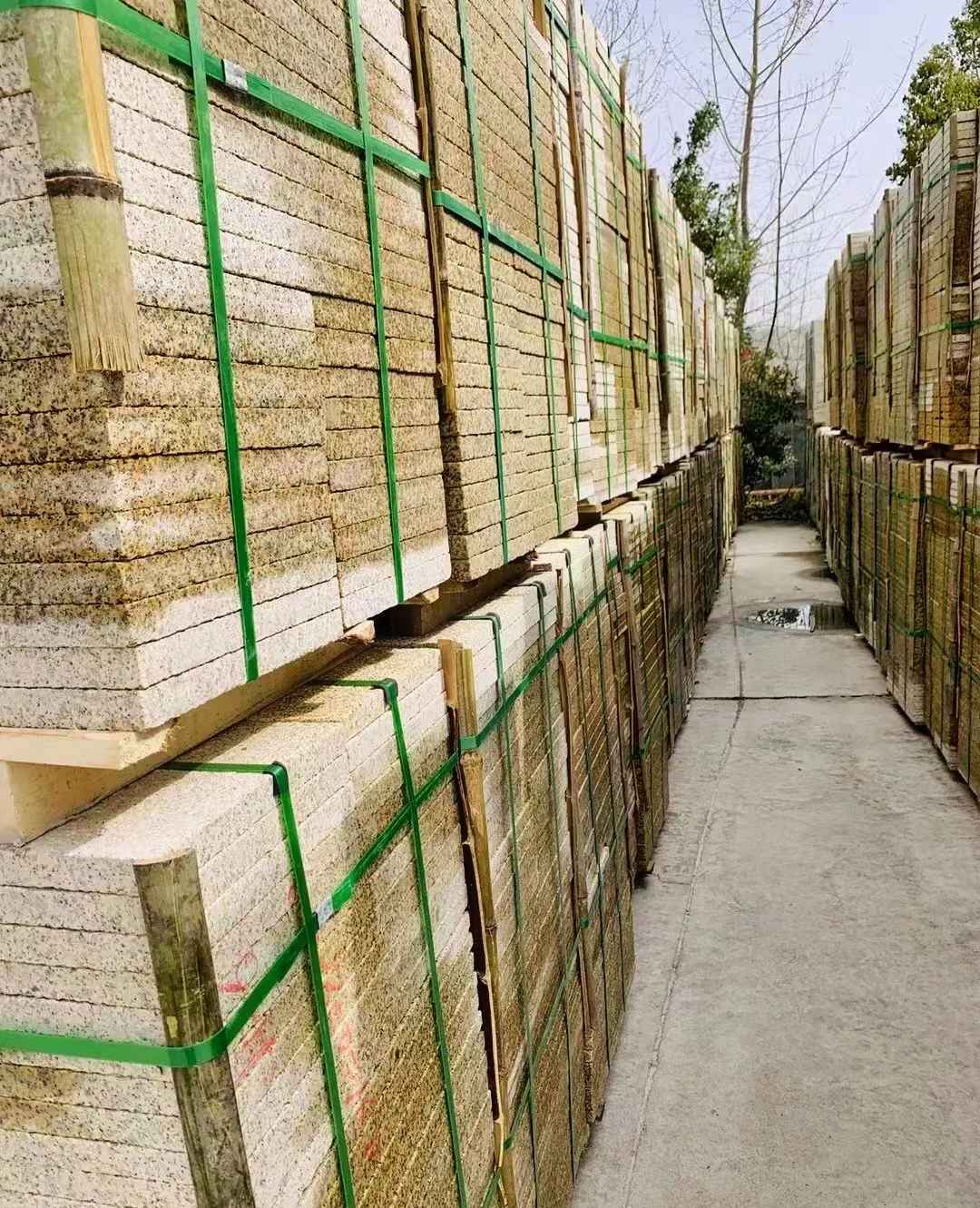 黄石 黄金麻花岗岩荔枝面地铺石