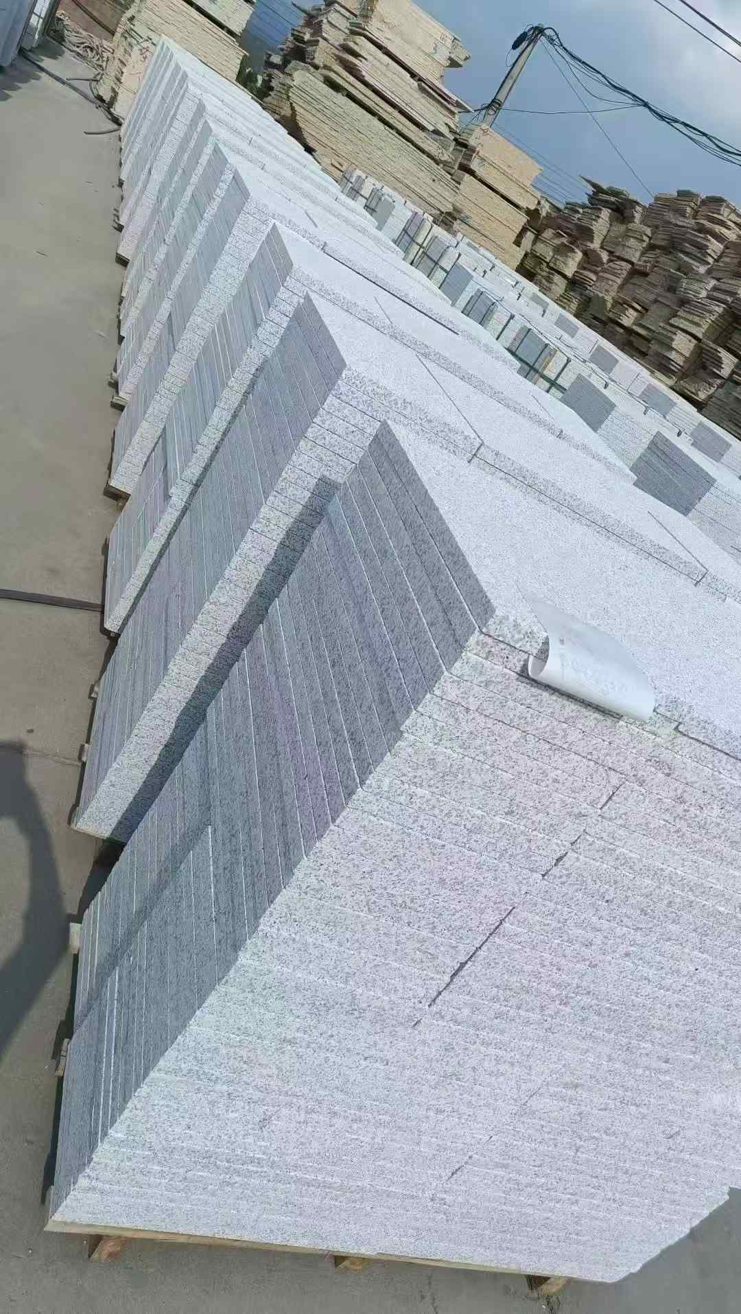 黄石 白麻荔枝面花岗岩地铺石