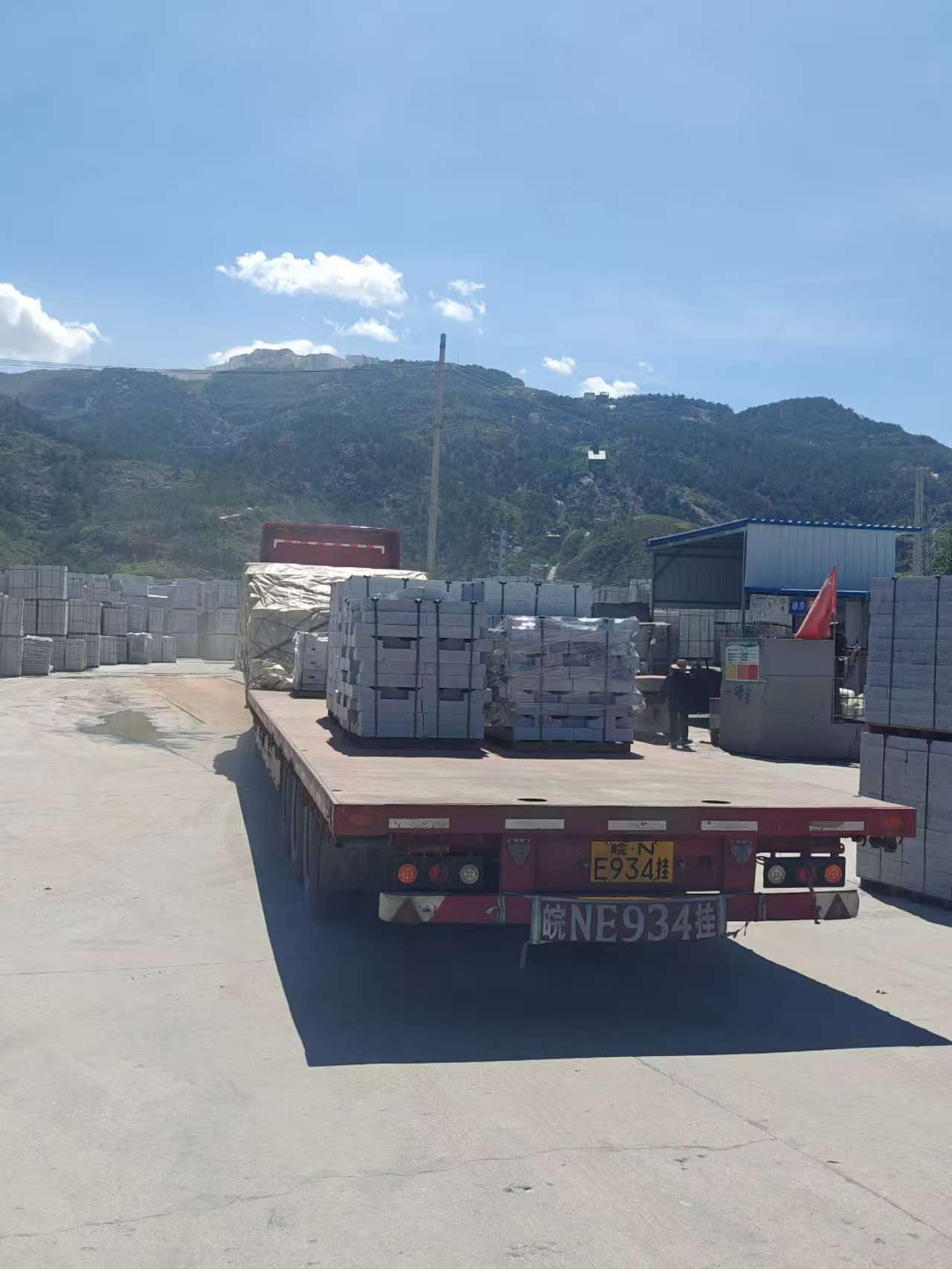 黄石 芝麻白仿形路沿石，直形路沿石