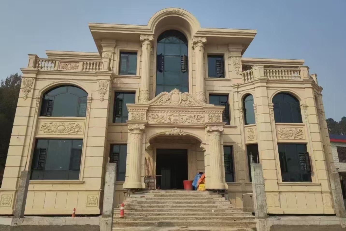 黄石 黄金麻花岗岩别墅外墙干挂