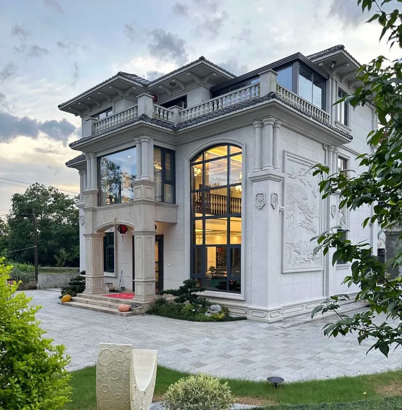 黄石 白麻花岗岩私人别墅干挂石材豪华定制