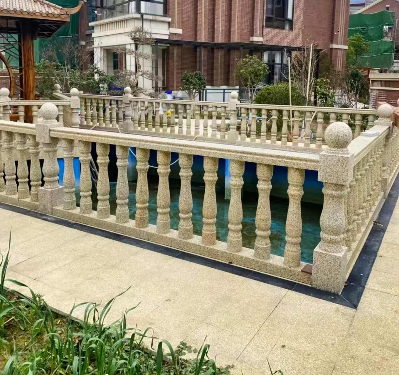 黄石黄金麻花岗岩石材栏杆，扶手，将军柱，花瓶柱