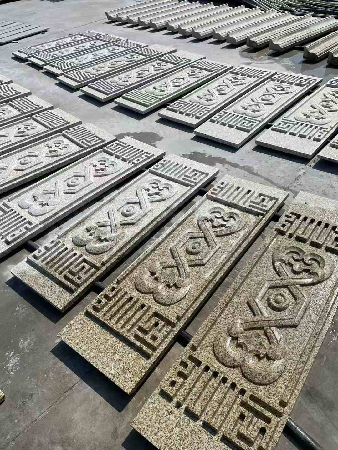 黄石 黄金麻花岗岩外墙雕刻板