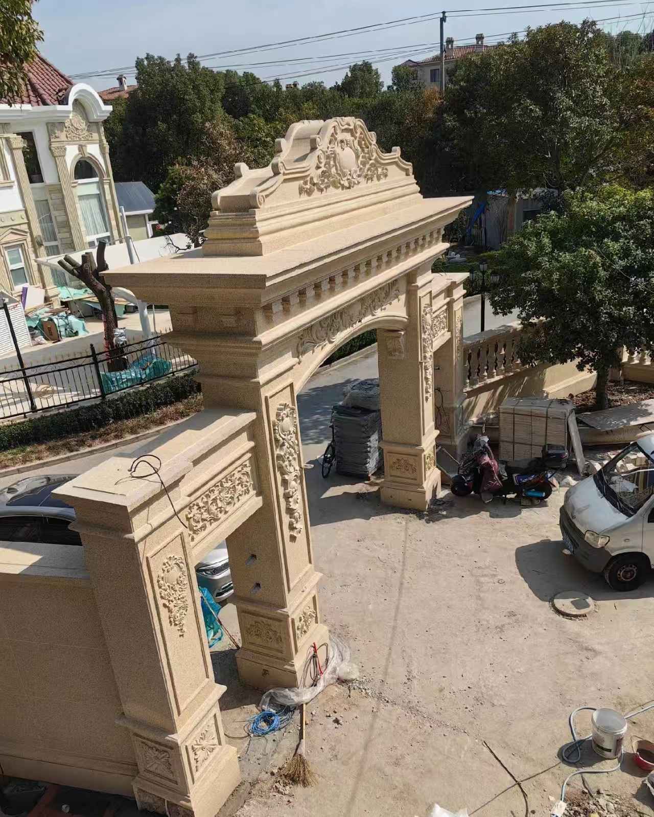 黄石 黄金麻荔枝面花岗岩别墅门楼