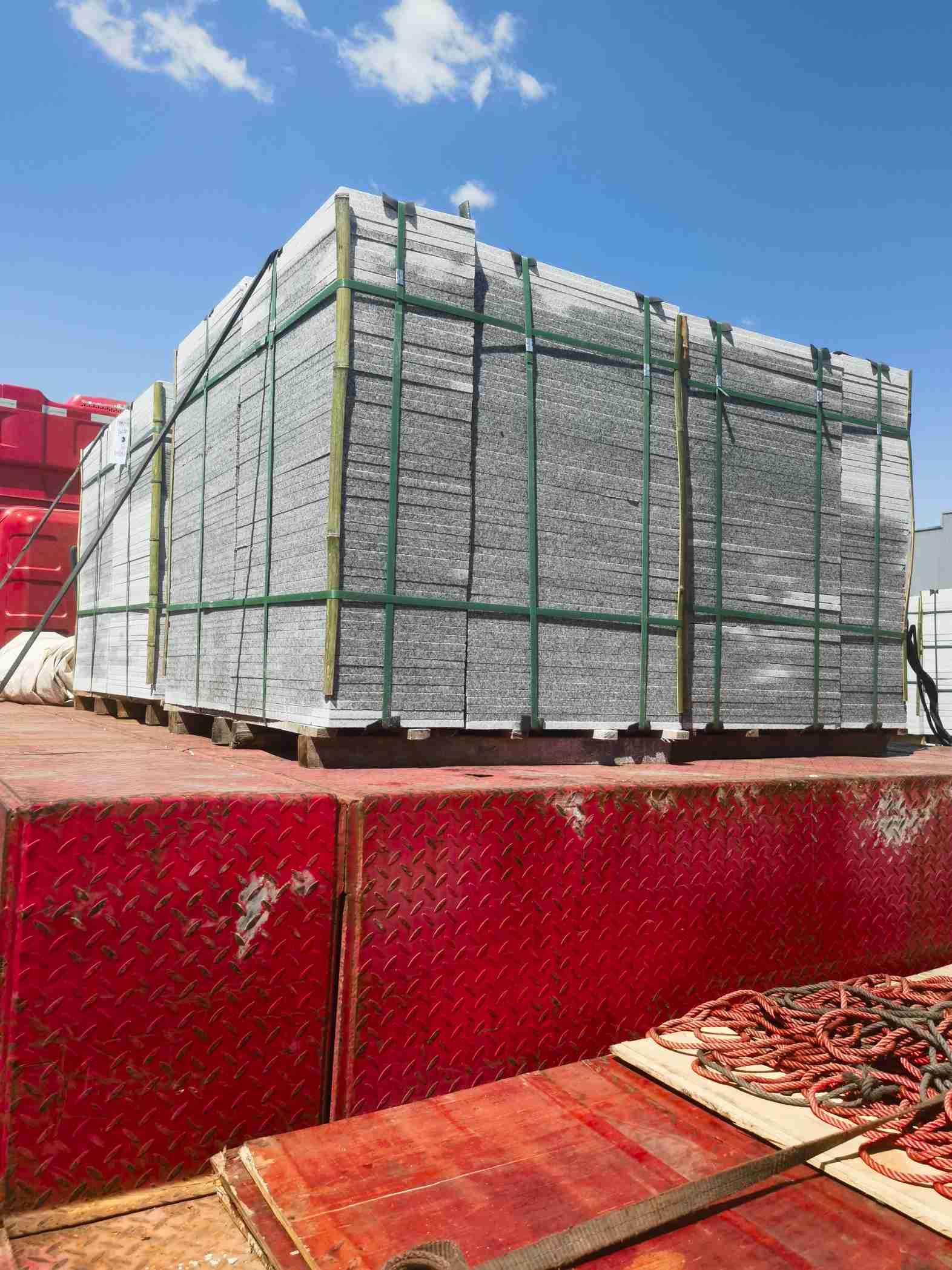 黄石 芝麻白火烧规格板地铺石300*600/600*600